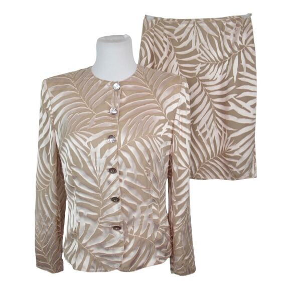 VALENTINO Miss V Vintage Silk Blend 2-Pc Skirt & Jacket Set Women’s Size 10 - Picture 1 of 13